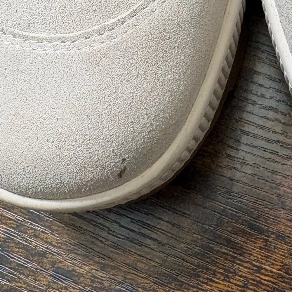 Michael Kors Women's Cream Hiking Boots - Picture 9 of 11